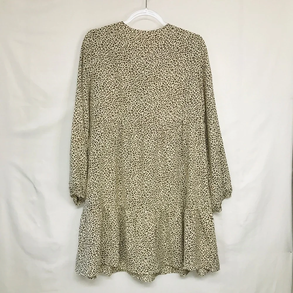 Temofon Womens‎ Sz M Leopard Print Tiered Mini Dress Brown Tan Long Sleeve Rayon